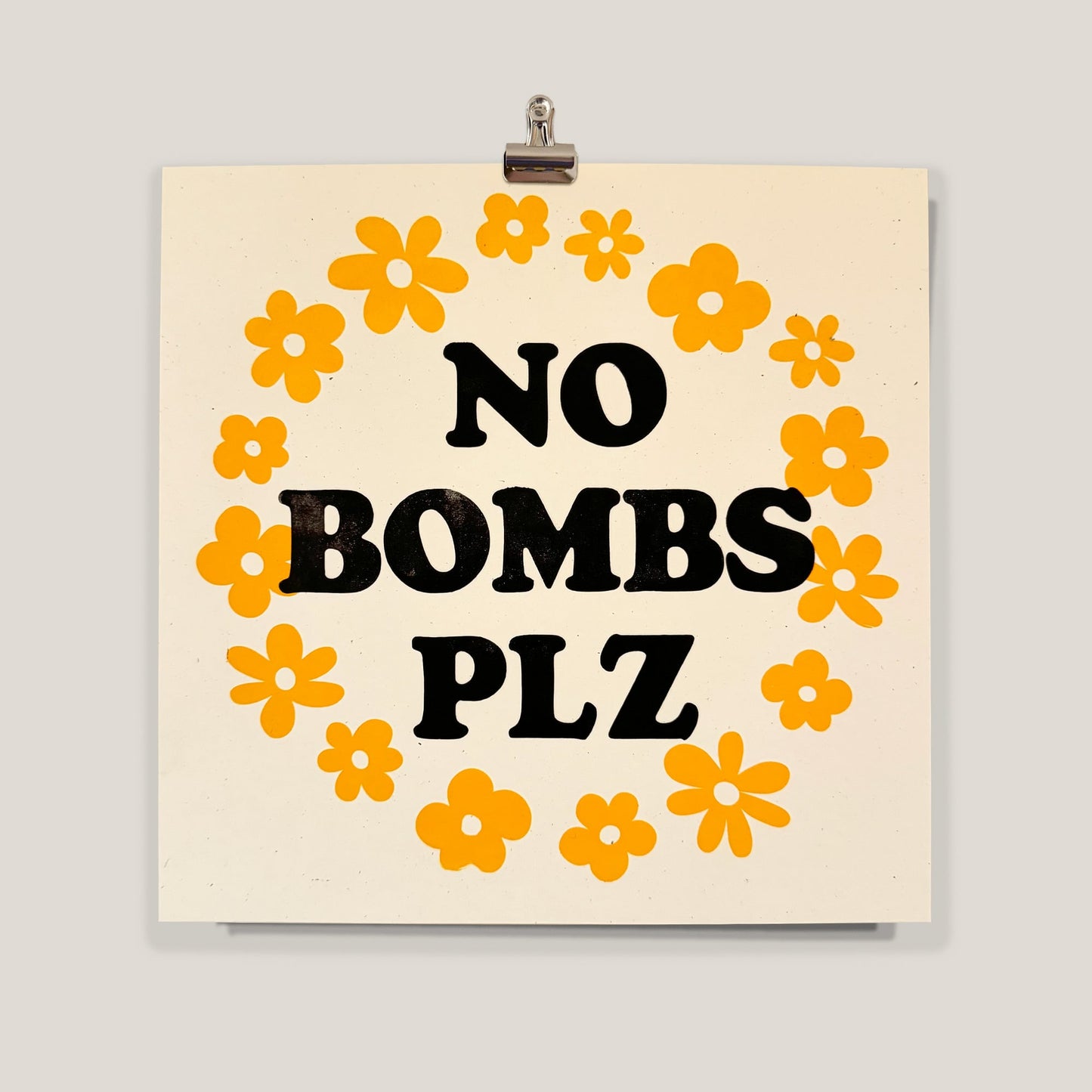 No Bombs Plz